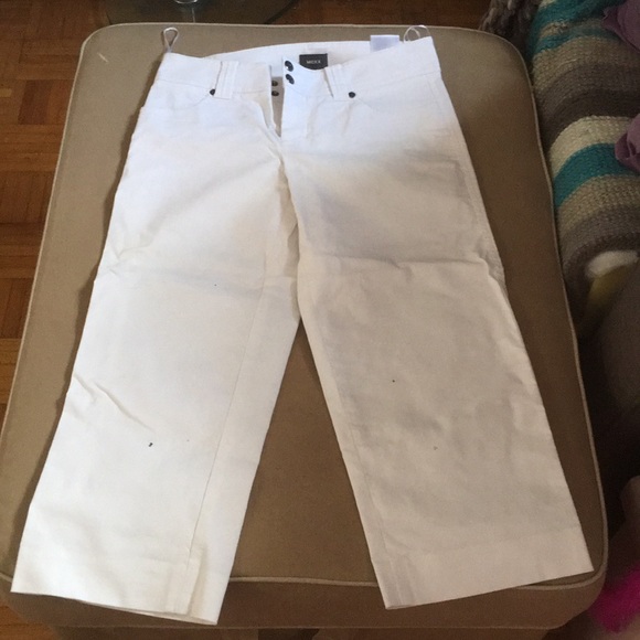 Pants - Picture 13 of 16